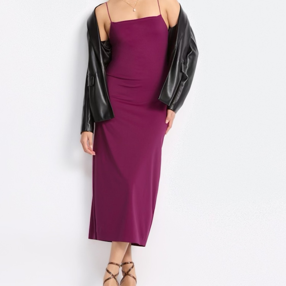 Paulina So Smooth Midi Dress
